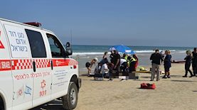 טביעה בחוף בת ים, צילום: דוברות מדא